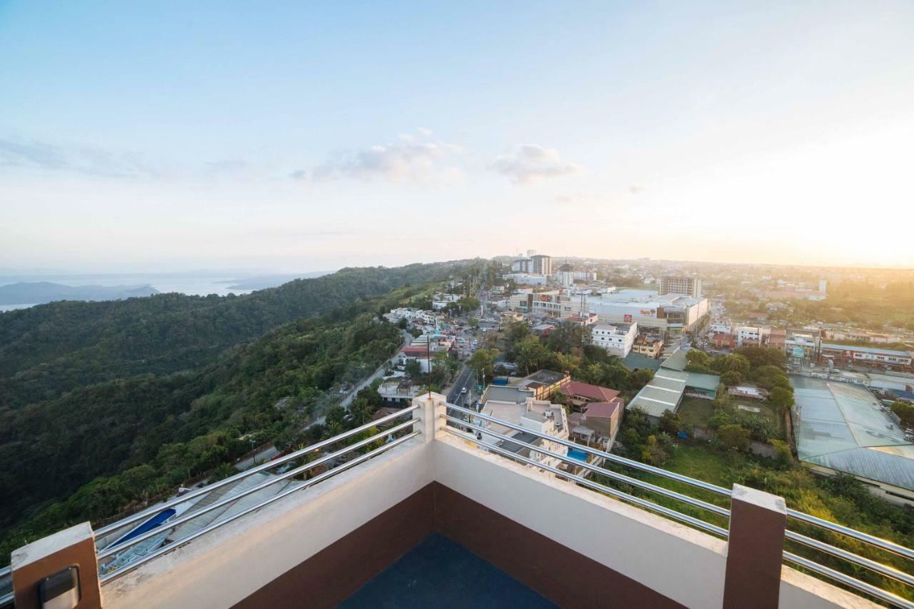 Reddoorz Premium @ Cityland Tagaytay 2 Tagaytay City Exterior foto